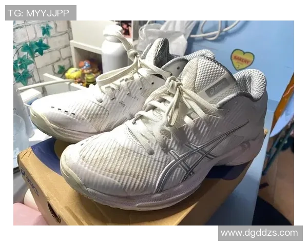 扭脚后如何选择合适的篮球鞋以确保舒适与保护效果
